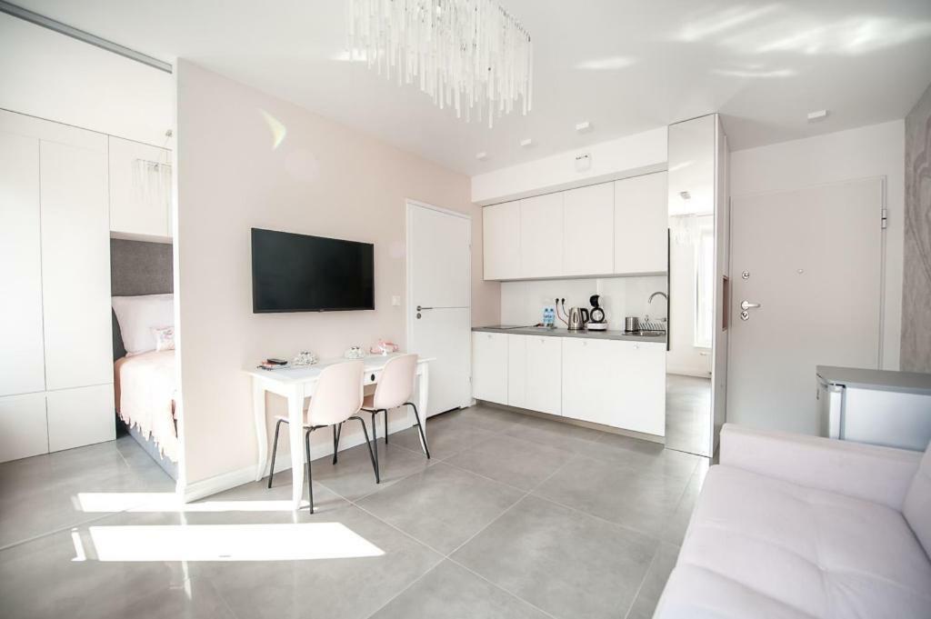 Amelia Suite 格但斯克 外观 照片